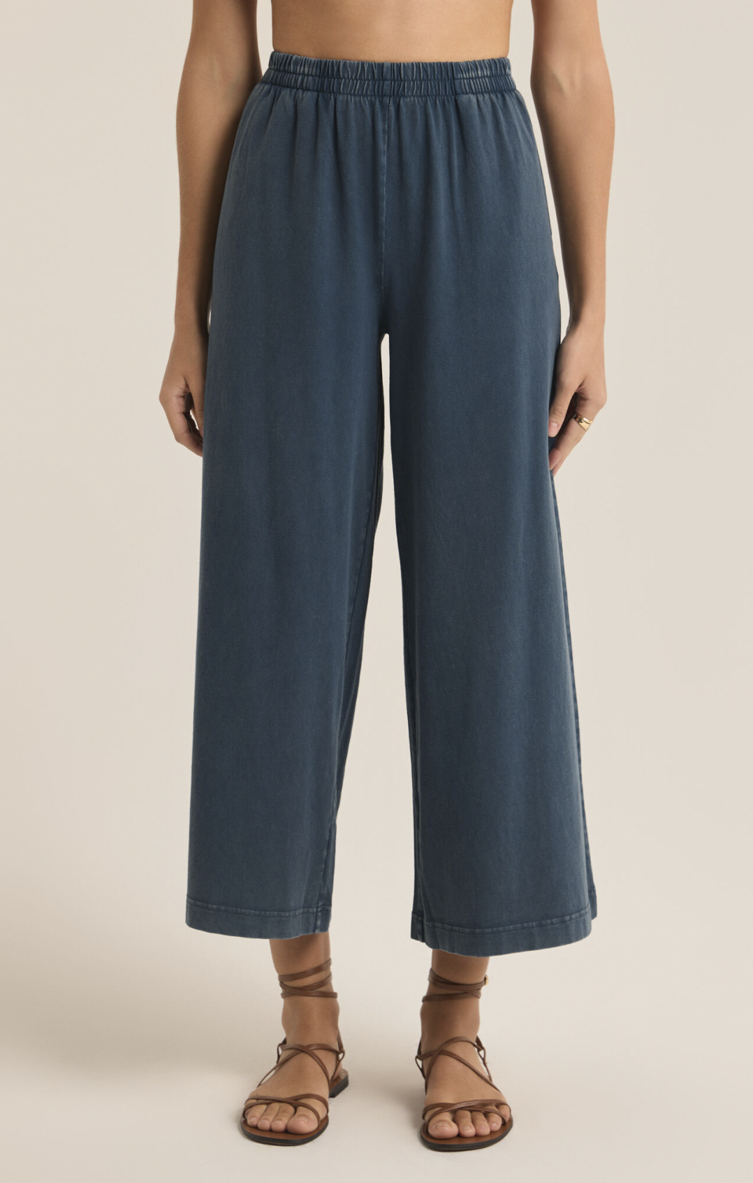 Z SUPPLY SCOUT JERSEY CROP FLARE PANT-MIDNIGHT