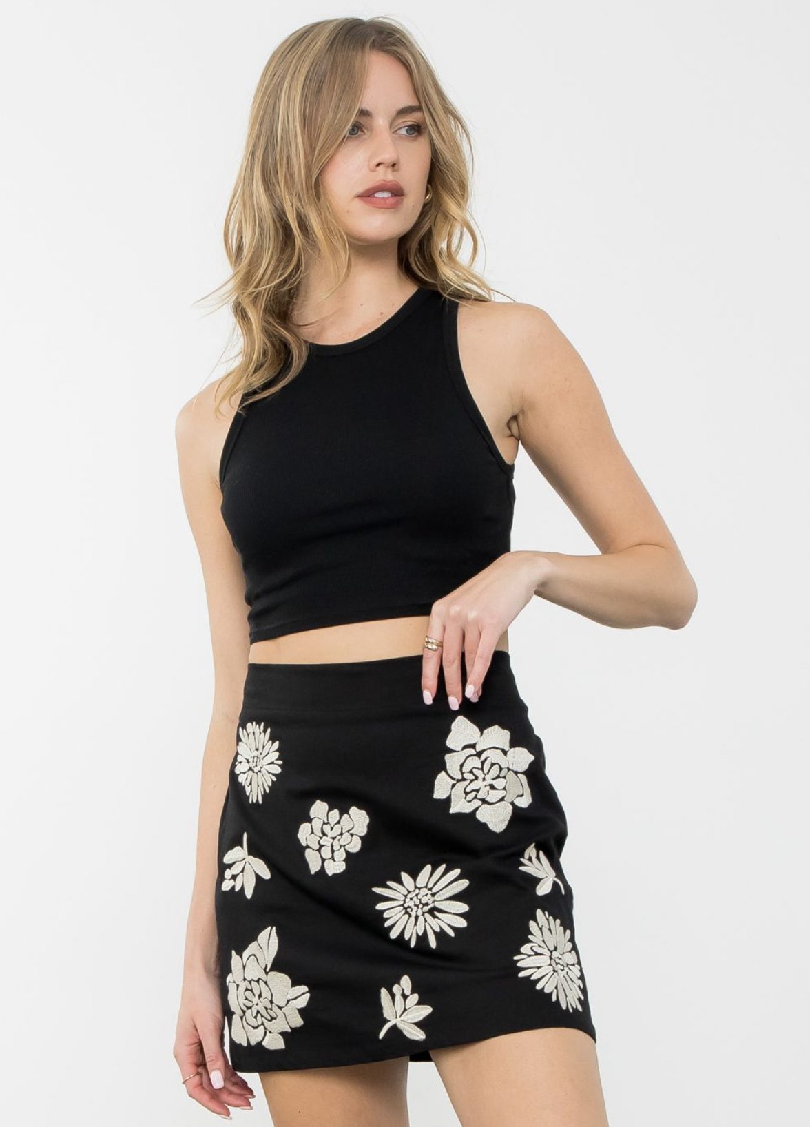 MISTY VELVET CROPPED CAMI - Urbane South