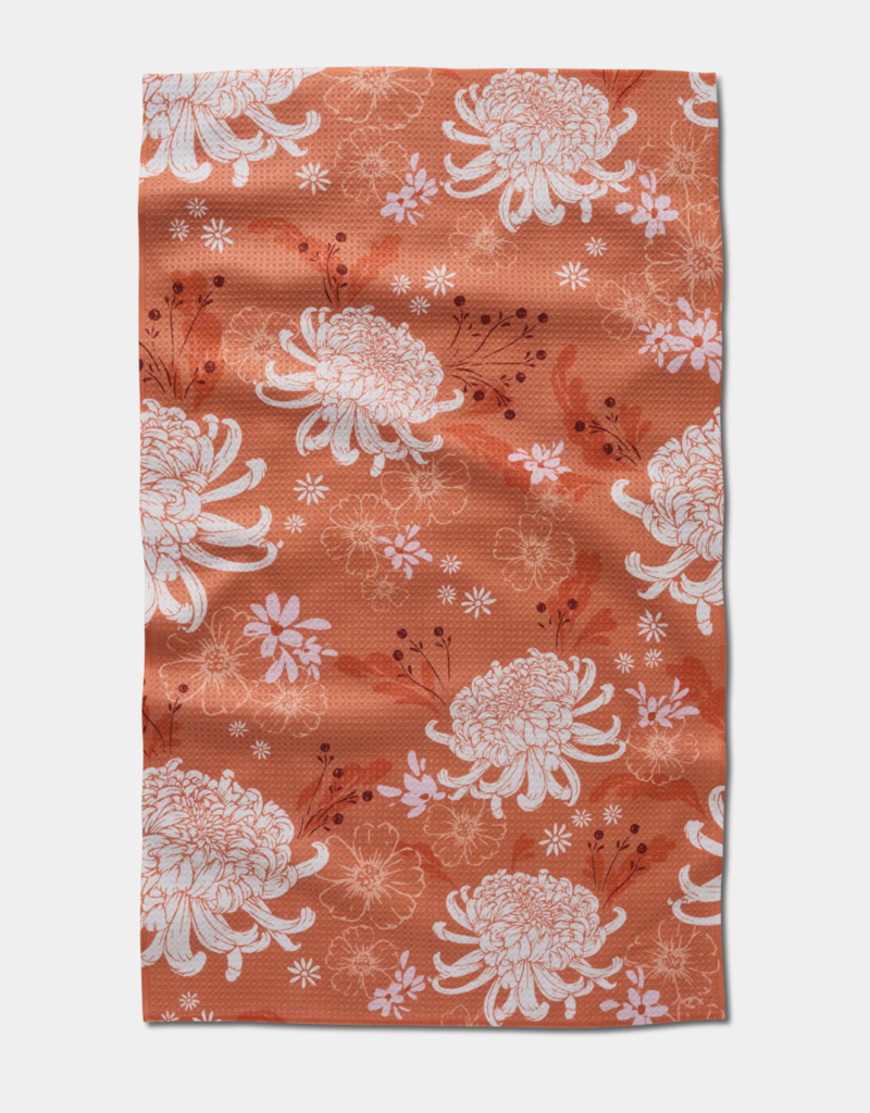 GEOMETRY TEA TOWEL- CHRYSANTHEMUM CHARM