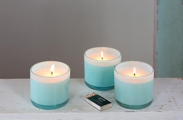 ELEVEN POINT CANDLES BOUTIQUE ROBIN EGG BLUE GLASS CANDLE ELEVEN POINT CANDLES BOUTIQUE ROBIN EGG BLUE GLASS CANDLE
