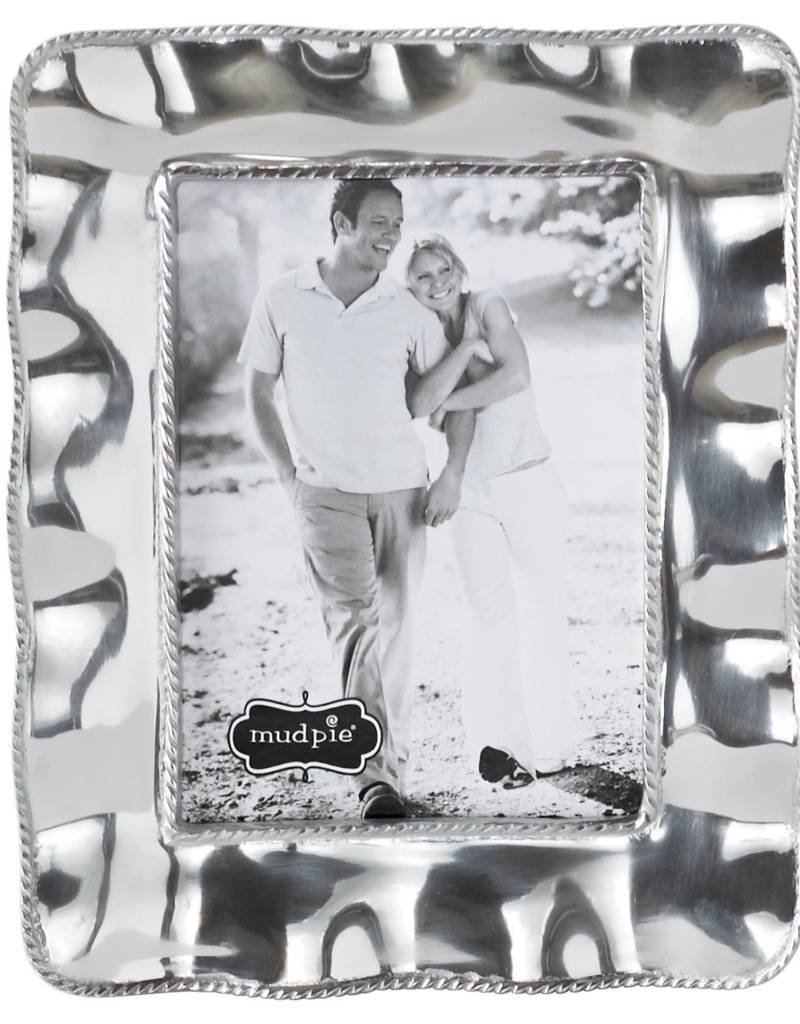 MUD PIE MEDIUM RUFFLED EDGE FRAME