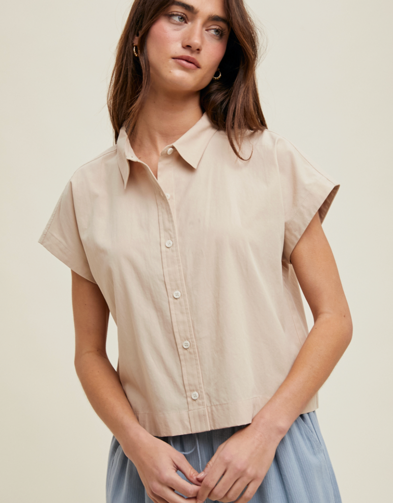 GENEVIEVE BUTTON UP TOP-TAUPE