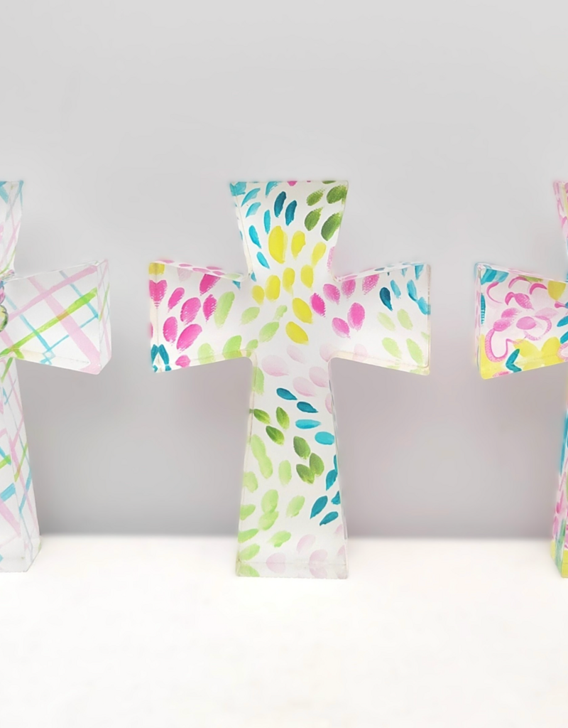 TRADE CIE CUTOUT ACRYLIC TABLETOP CROSS