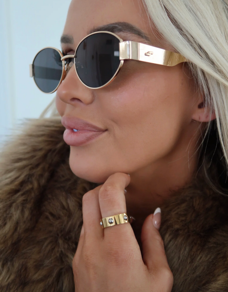 CHANSUTT PEARLS WILLOW RING-SIZE 7