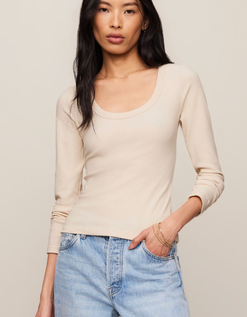 Z SUPPLY GREYSON SCOOP LS TEE-CHALK