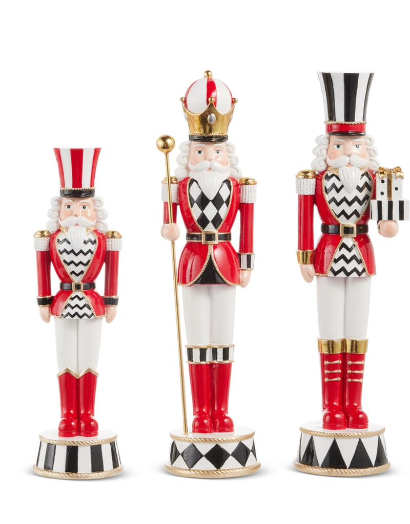 TOP HAT NUTCRACKERS