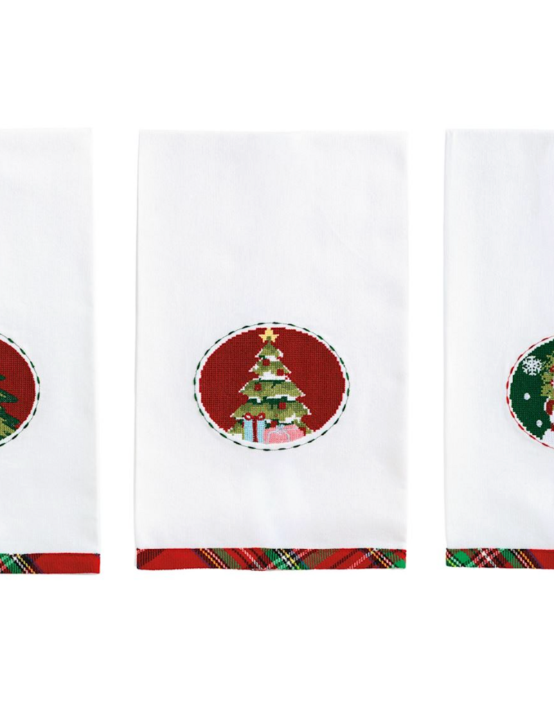 MUD PIE NEEDLEPOINT CHRISTMAS TOWELS