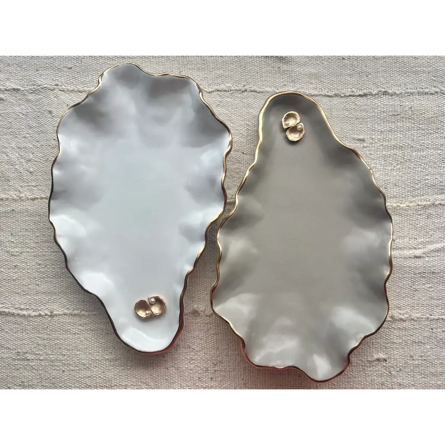 TEN TWENTY SIX DESIGNS LARGE OYSTER DISH