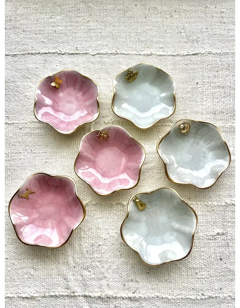 TEN TWENTY SIX DESIGNS LOTUS FLOWER CERAMIC DISH