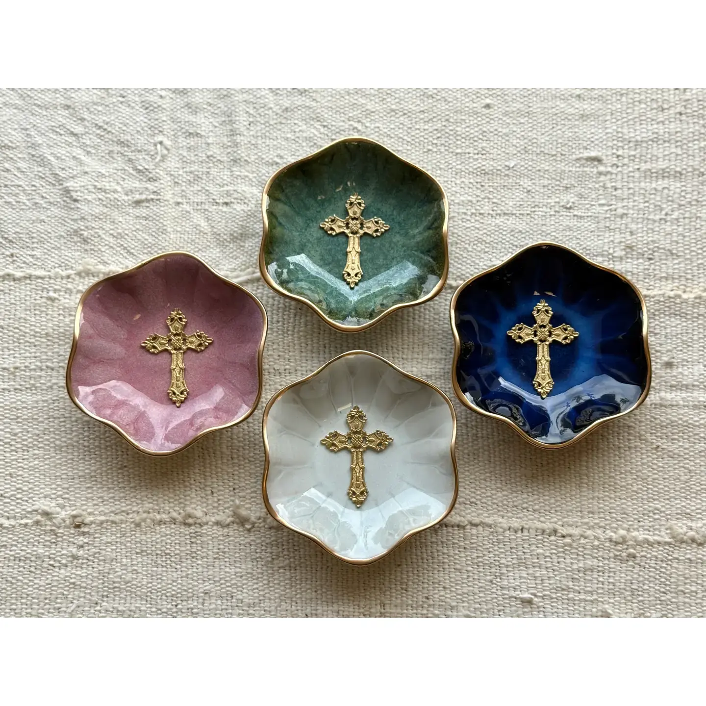 TEN TWENTY SIX DESIGNS LOTUS FLOWER CROSS JEWELRY DISH