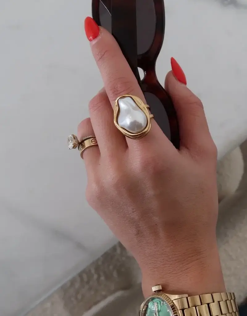 CHANSUTT PEARLS SHERRY RING