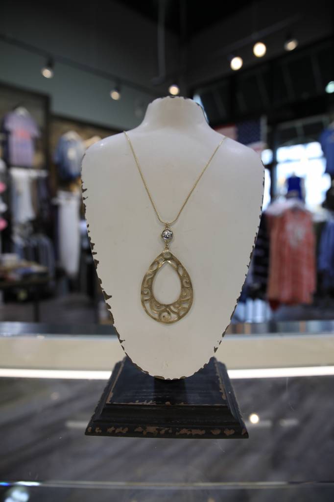 CANVAS LINKED WAVY FILIGREE TEARDROP NECKLACE 30" ADJ CANVAS LINKED WAVY FILIGREE TEARDROP NECKLACE 30" ADJ