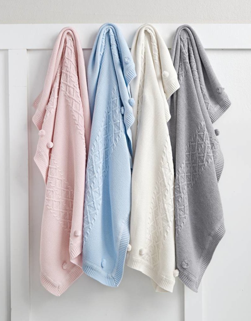 MUD PIE CABLE KNIT BLANKET