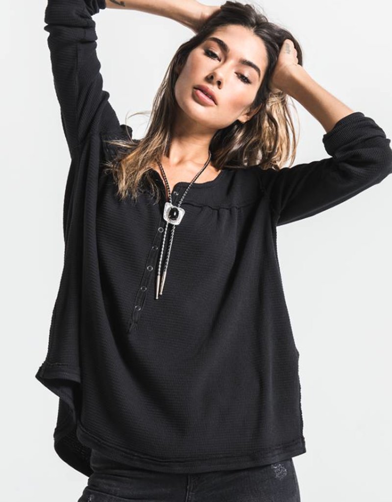 WHITE CROW MEMPHIS TOP