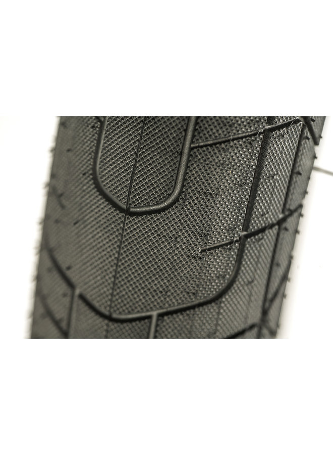 Colony Grip Lock Tires 20x2.35