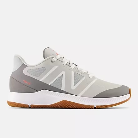 2023 NEW BALANCE UNISEX FIELD FREEZELX V4 - Sportwheels Sports Excellence