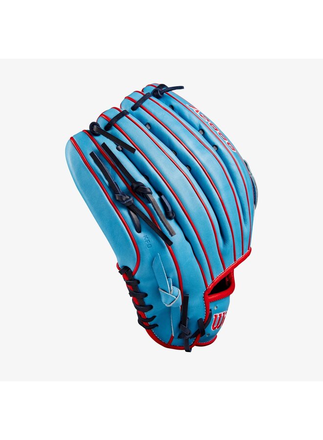 2024 FALL WILSON A2000 1750 12.5" GLOVE SKY BLUE/RED