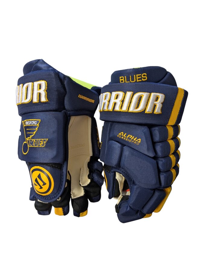 2024 WARRIOR HG ALPHA CL ASSOCIATION HOCKEY GLOVES