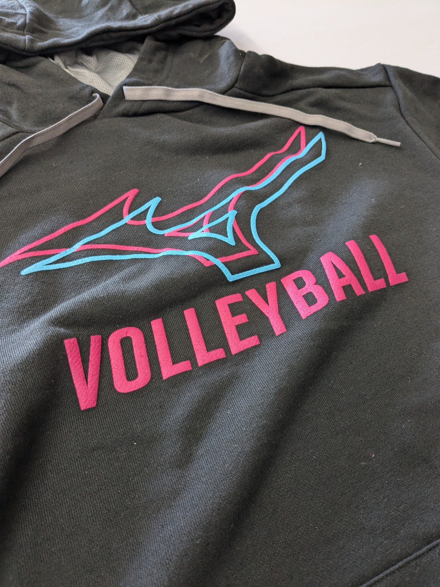 MIZUNO GRAPHIC VOLLEYBALL CHALLENGER HOODIE - Sportwheels