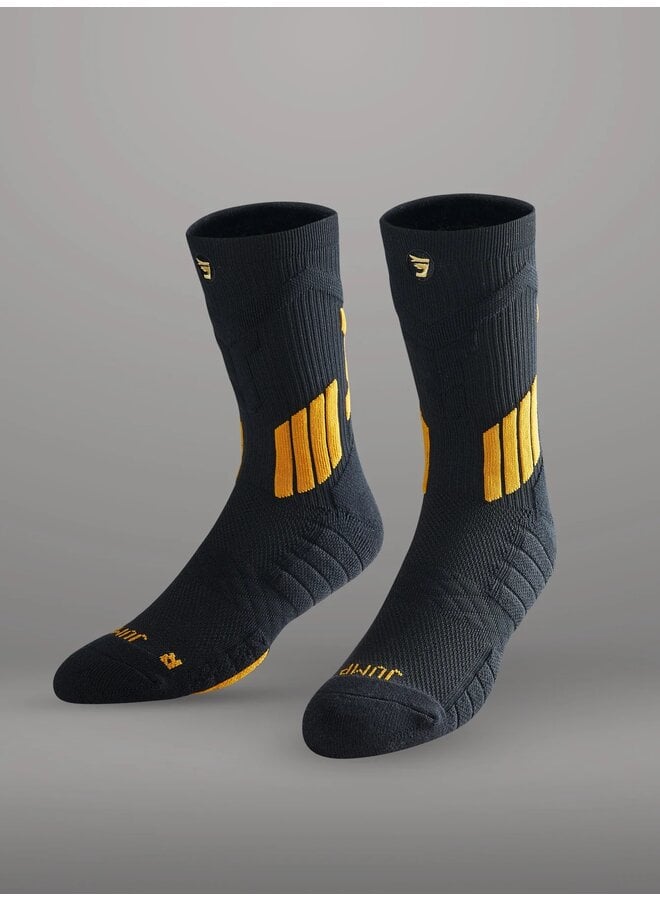 JUMPLETE ATTAKK SOCKS