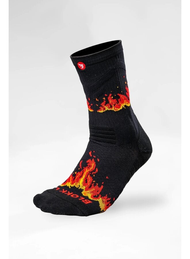 JUMPLETE ATTAKK SOCKS