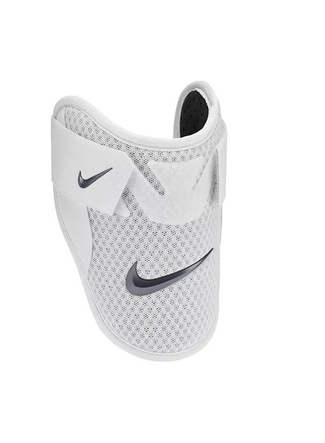 NIKE DIAMOND BATTERS ELBOW GUARD