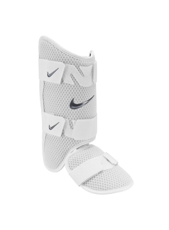 NIKE DIAMOND BATTERS LEG GUARD