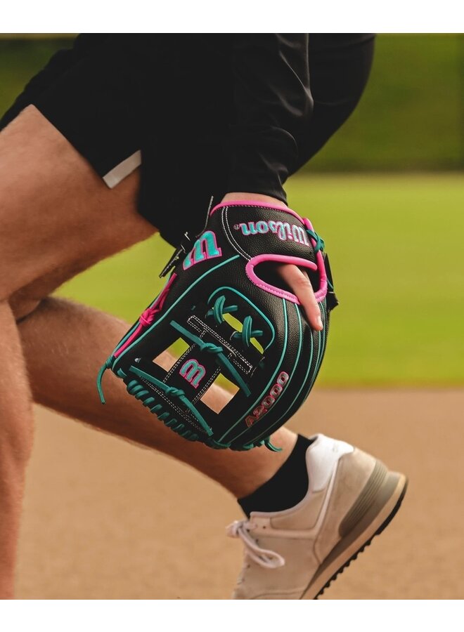 WILSON A2000 GLOVE 11.5" BLACK/TEAL SPIN CONTROL SS