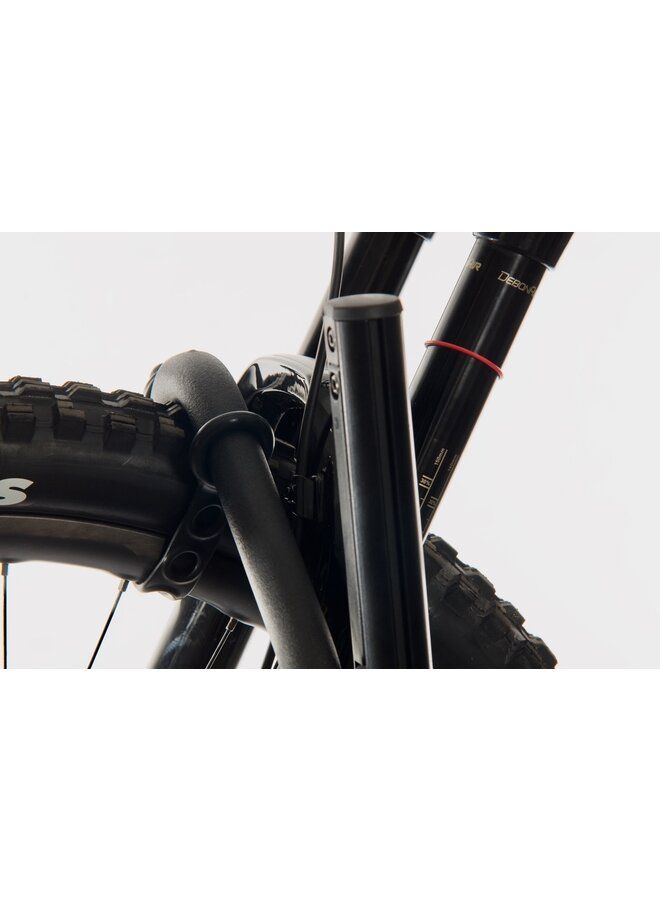 ROCKYMOUNTS HIGHNOON FENDER COMPATIBLE 1.25" HITCH RACK