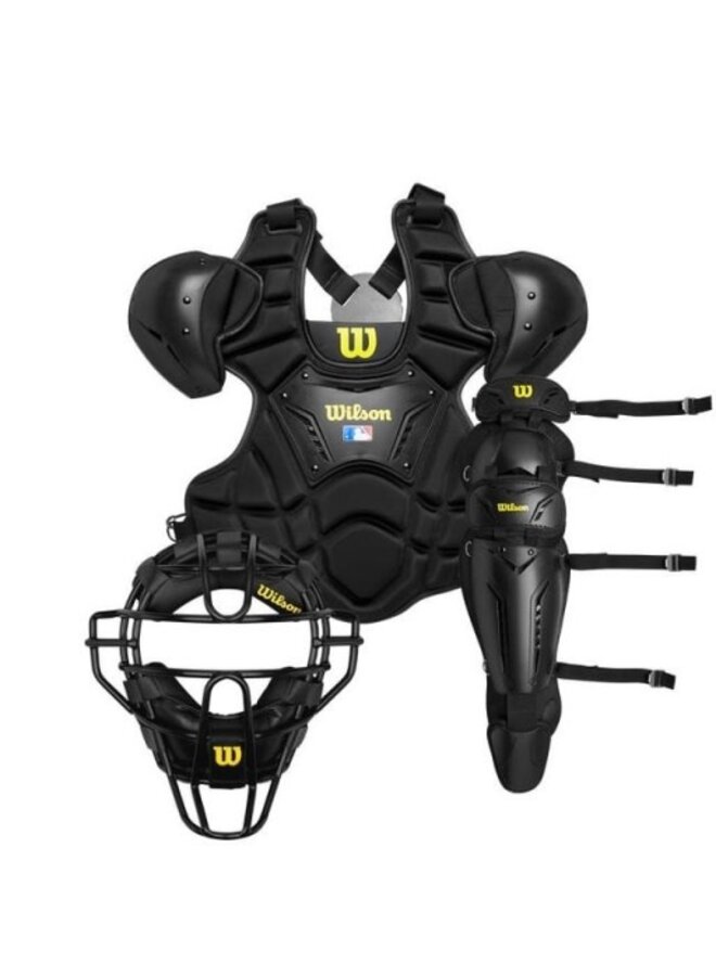 WILSON KITTED UMPIRE GEAR BLACK