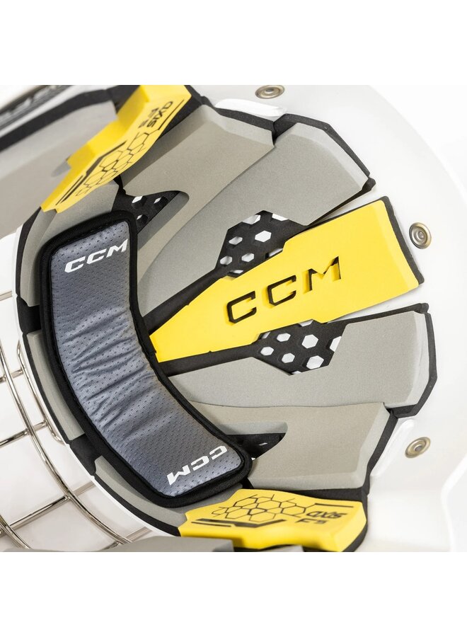 CCM AXIS F5 GOALIE MASK WITH DECAL JR