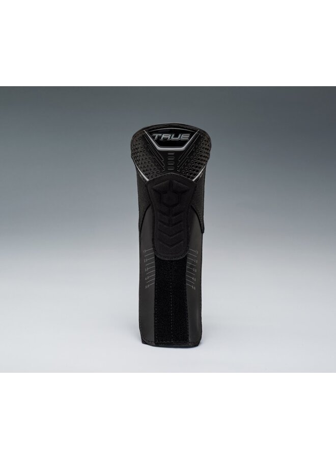 TRUE SK CUSTOM SVH PRO PLAYER SKATE WITH DLC STEEL