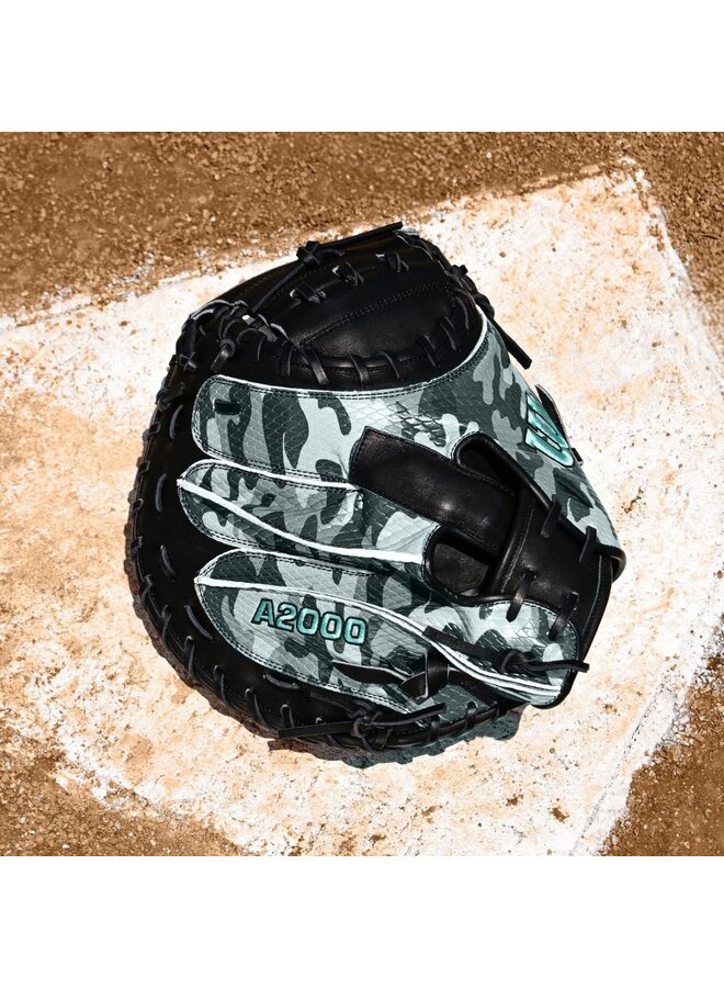 2025 FALL WILSON A2000 AUSTIN WELLS GM CATCHERS MITT 34" BLACK CAMO SEAFOAM