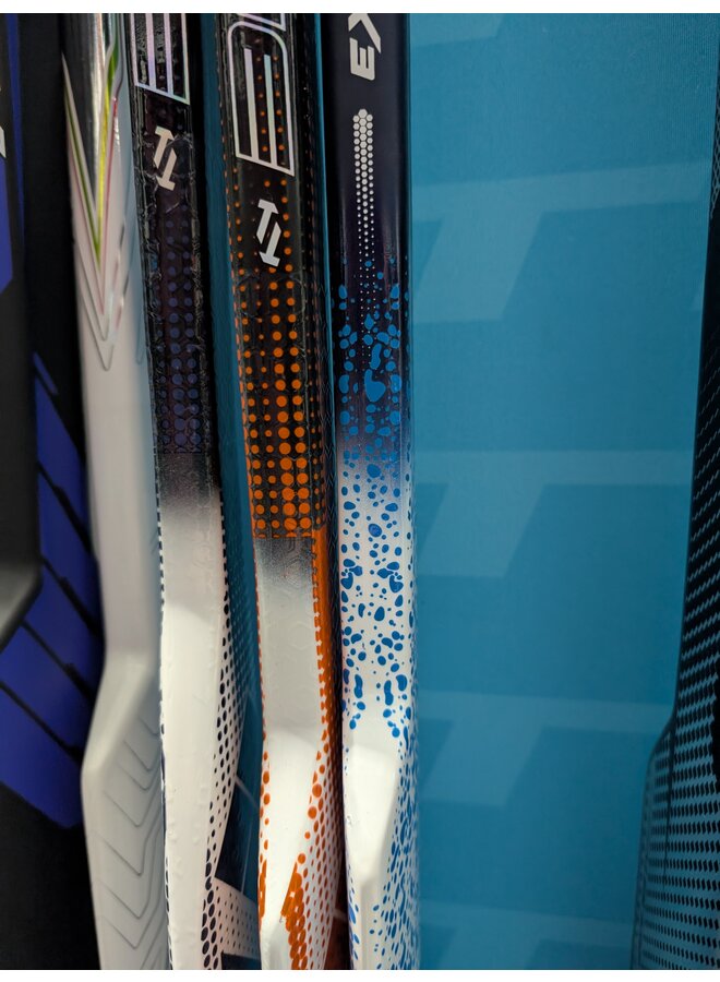 2025 TRUE GSTK CATALYST 9X3 PRO STOCK SR GOALIE STICK ***(No Warranty)***