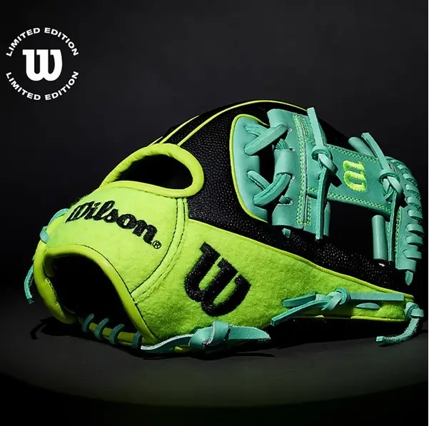 wilson tennis ball glove