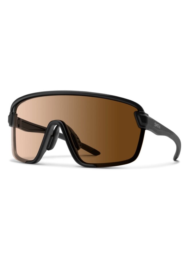 SMITH Glasses Bobcat Matte Black ChromaPop Photochromic Brown