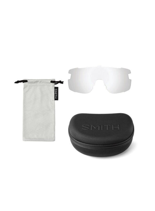 Smith Glasses Wildcat Matte Black ChromaPop Photochromic Brown