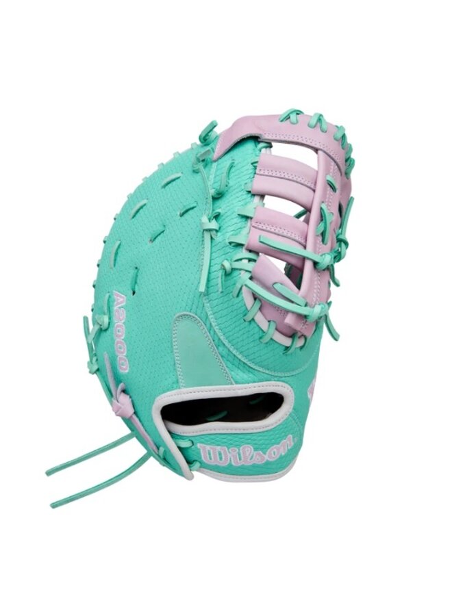 WILSON WINTER A2000 FP1620SS 12.5" LAVENDER / SEAFOAM FASTPITCH GLOVE - First Base