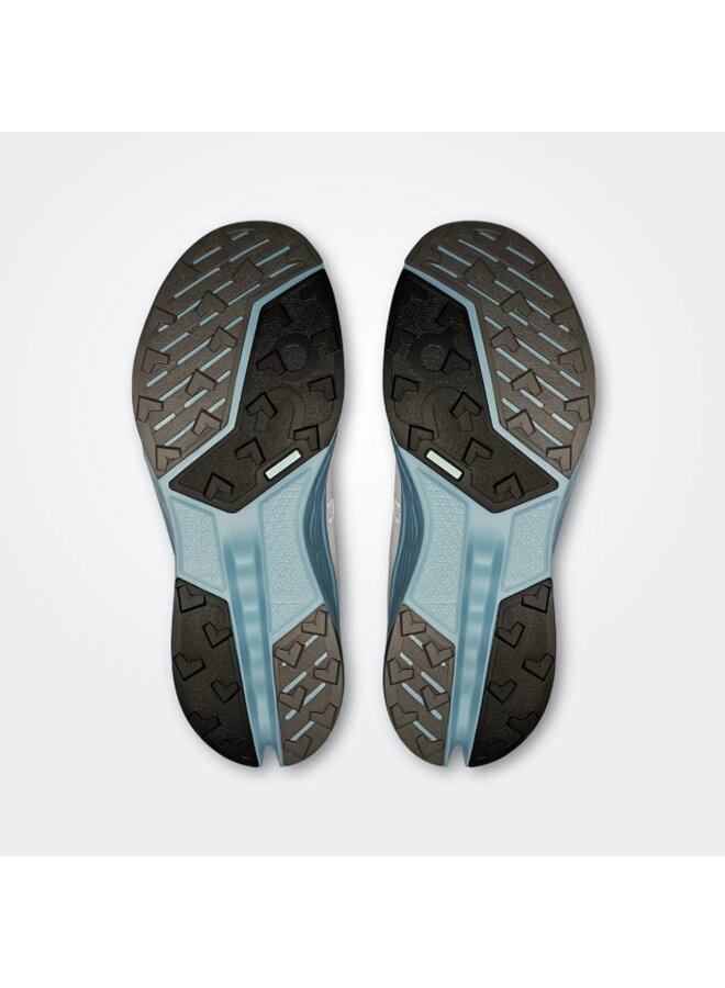 ON WOMENS CLOUDSURFER TRAIL 2 RUNNING SHOE