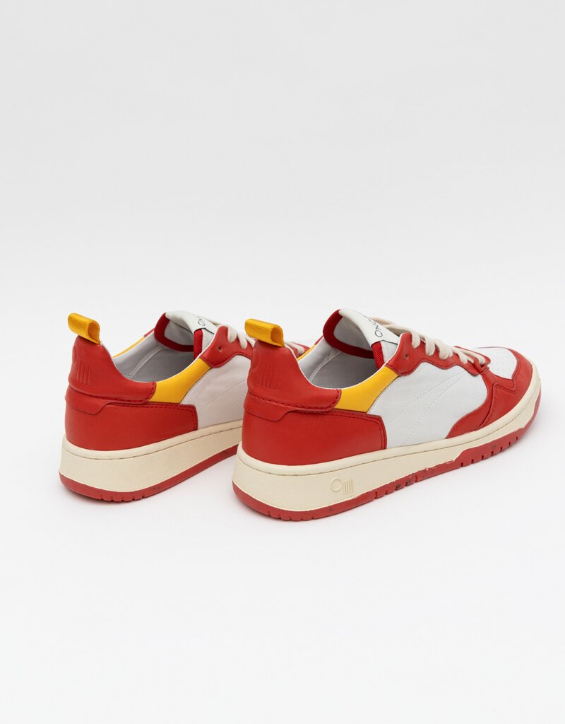 Oncept Phoenix Sneaker - Retro Red