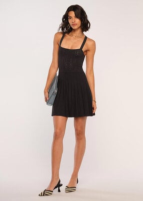 Heartloom Thera Dress - Black