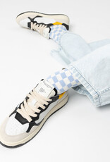 Oncept Phoenix Sneaker