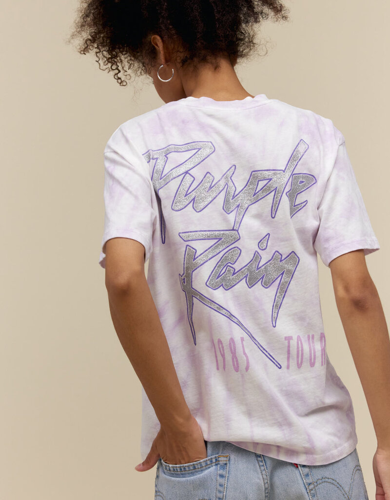 Daydreamer Prince Live In Concert Weekend Tee - Lilac Spiral