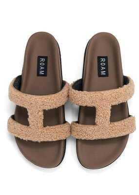 ROAM Fuzzy Cuffs Sandal - Beige Faux Shearling