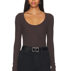 AGOLDE Corey Scoop Neck Tee - Fox
