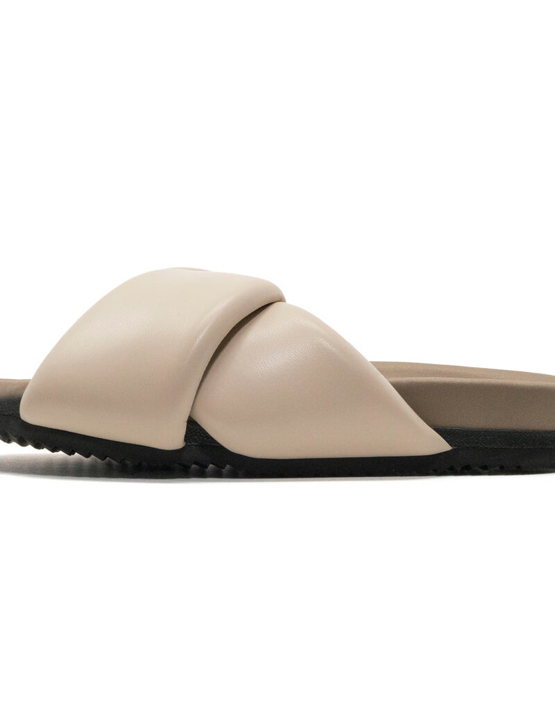 ROAM Foldy Puffy Sandal - Cream