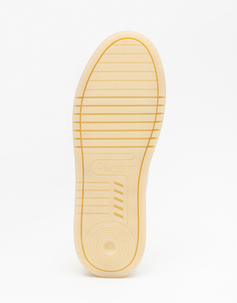 Oncept Phoenix Sneaker