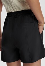 Varley Esmond Mid Rise Short