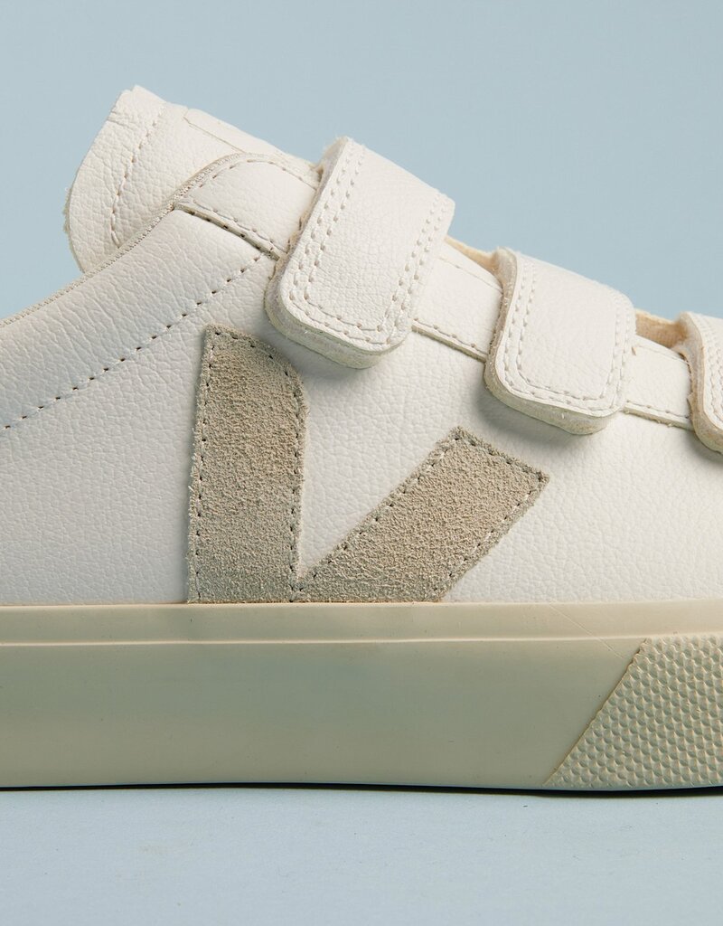 Veja Recife Chromefree Leather - Extra White/Natural