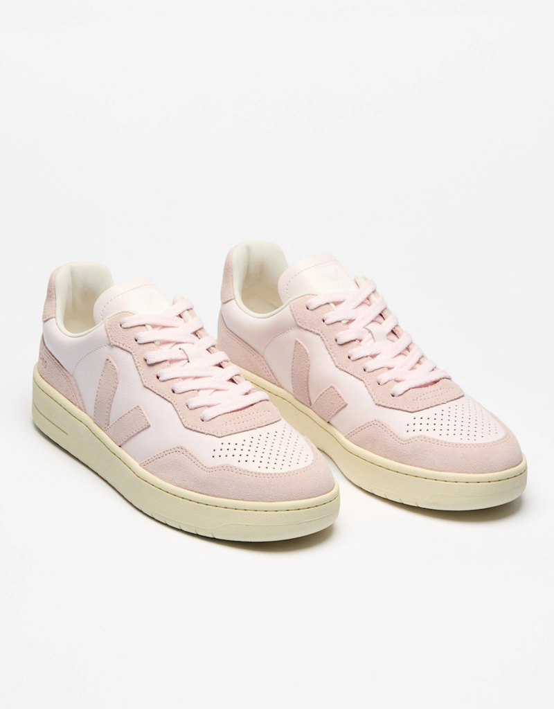 Veja V-90 - Lassi Petale